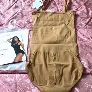 PowerConceal Lycra Cami Seamless Bodysuit